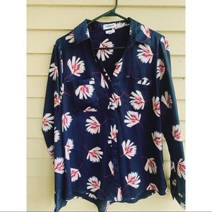 🌸 Floral Portofino Button Down 🌷